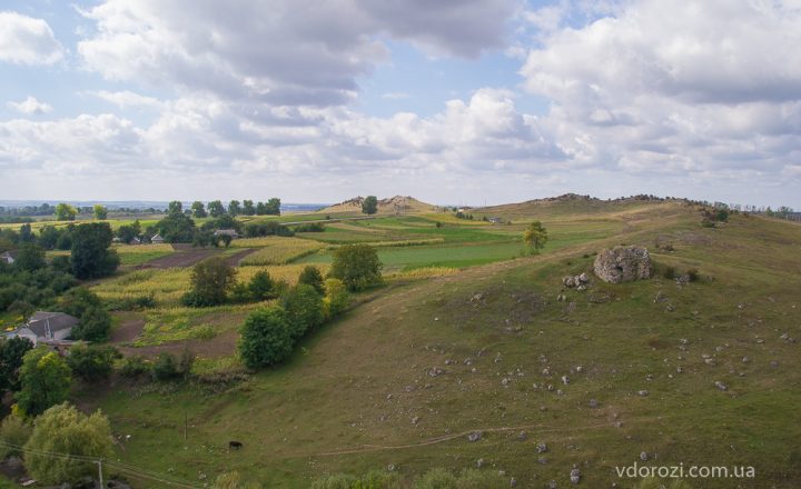 Товтри біля села Біла